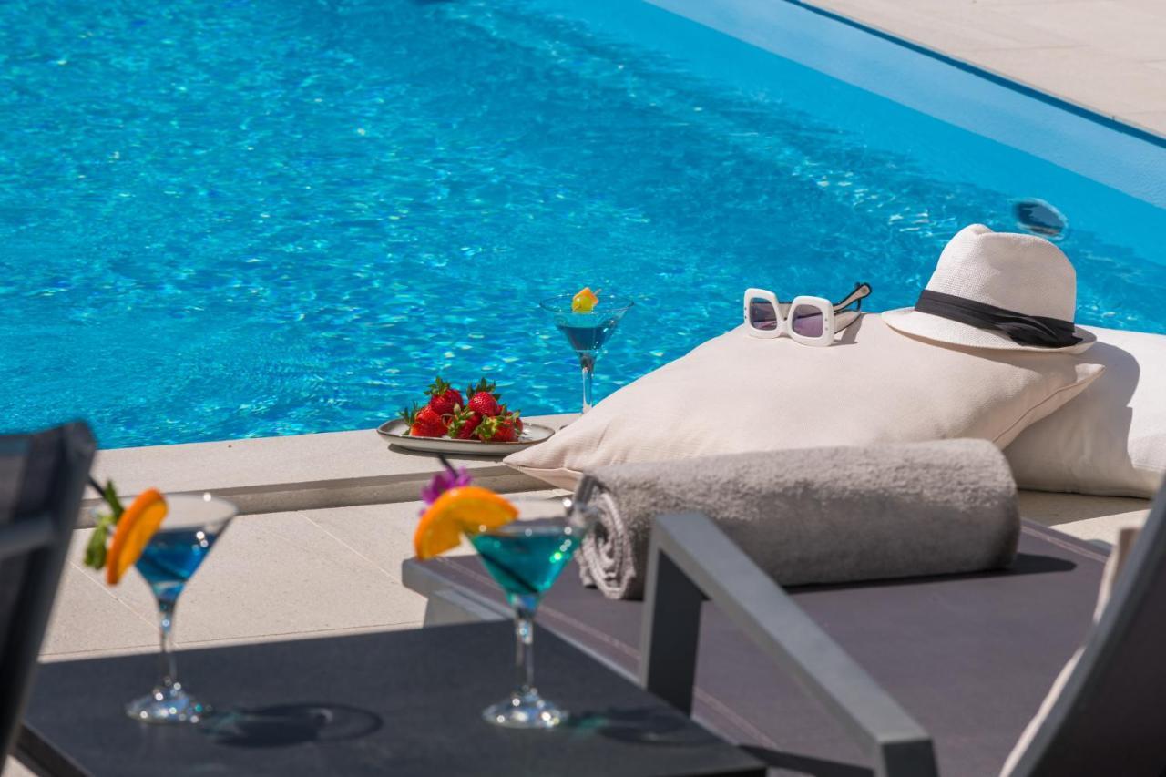 Villa Oasis - Your Luxury Home Away From Home Celopeci Zewnętrze zdjęcie