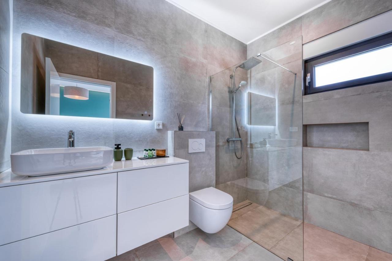 Villa Oasis - Your Luxury Home Away From Home Celopeci Zewnętrze zdjęcie